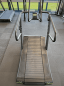 Mobech - Curved Treadmill